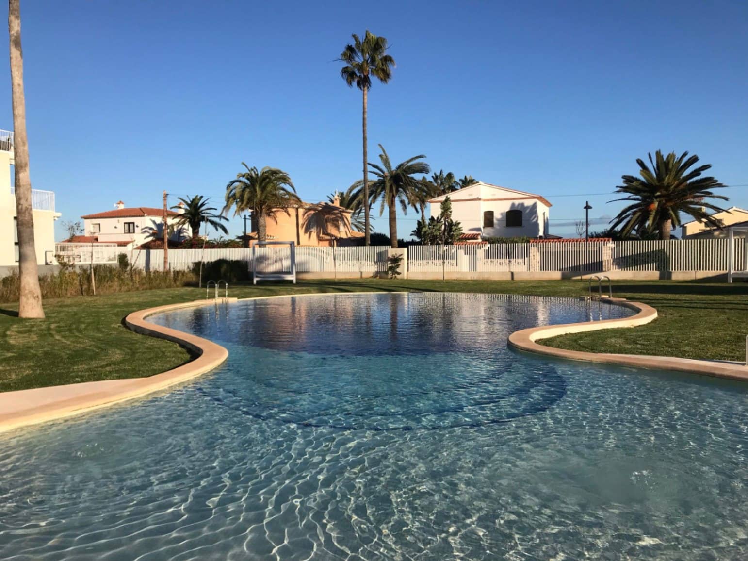 3 soverom Penthouse til salgs i Denia med svømmebasseng garasje - € 879 000 (Ref: 9816275)