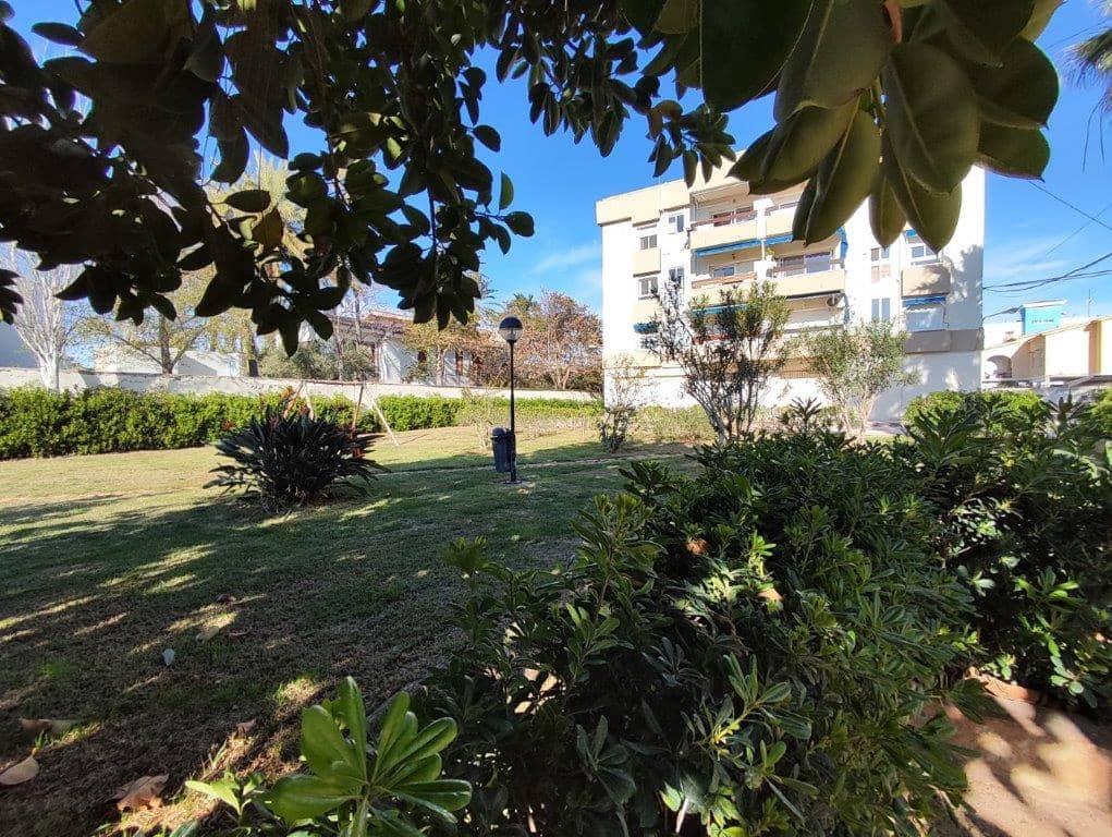Estúdio para venda em Denia com piscina garagem - 159 000 € (Ref: 9816276)
