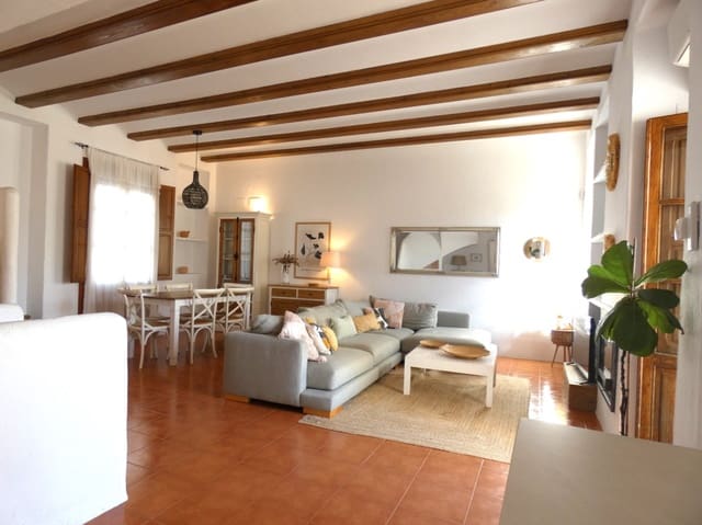 4 sovrum Lägenhet till salu i Dénia med pool garage - 597 000 € (Ref: 9816277)