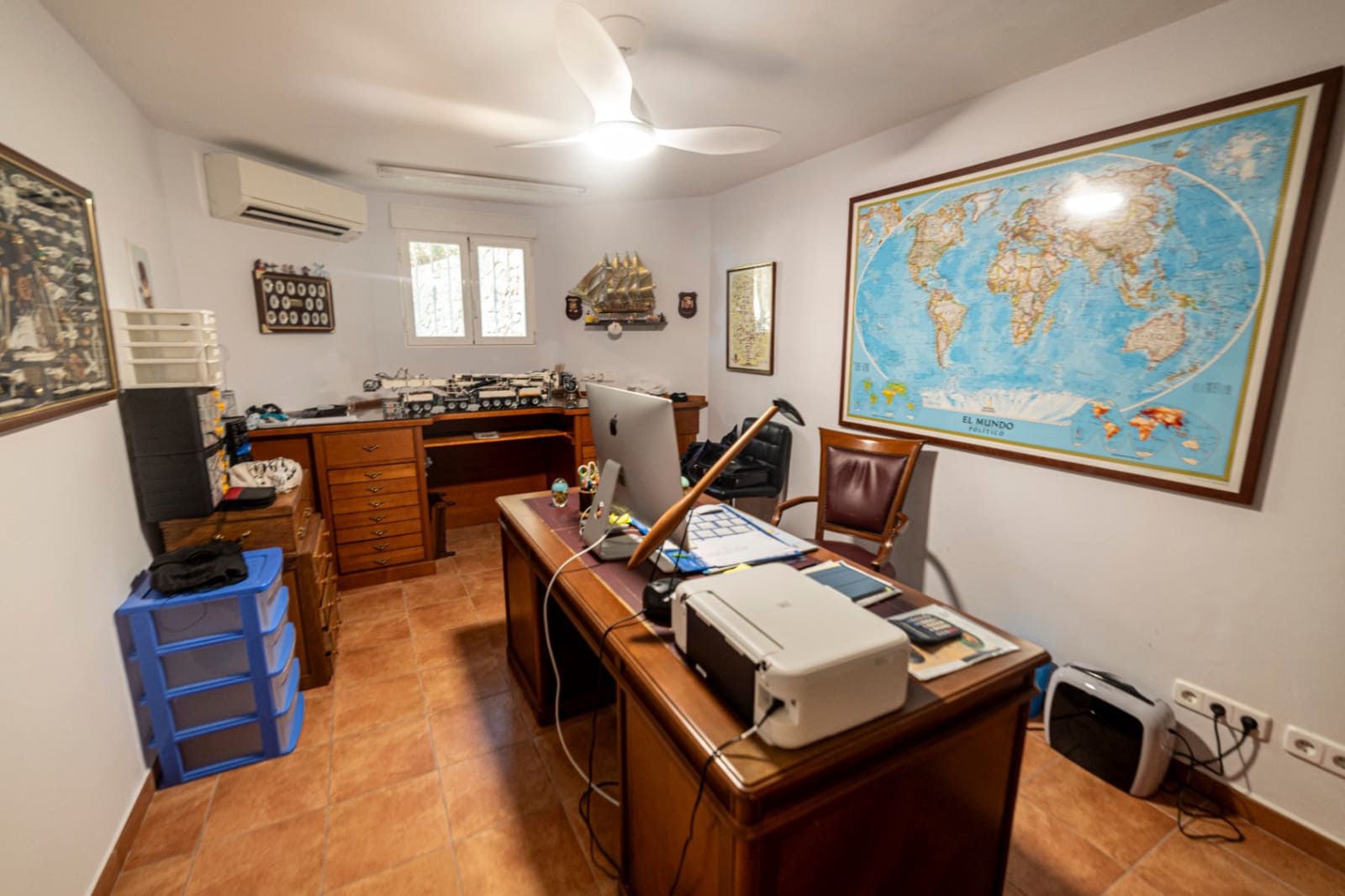 5 bedroom Villa for sale in Denia with pool garage - € 1,375,000 (Ref: 9816771)