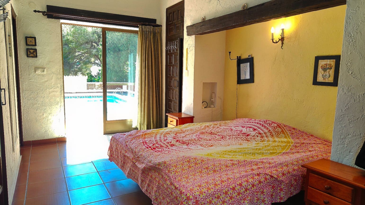 6 bedroom Villa for sale in Denia with pool garage - € 725,000 (Ref: 9821833)
