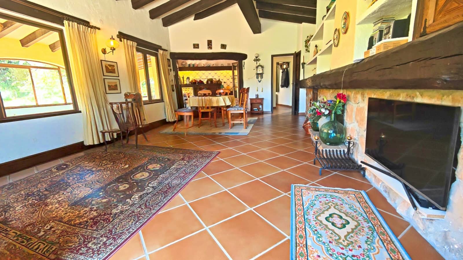6 bedroom Villa for sale in Denia with pool garage - € 725,000 (Ref: 9821833)