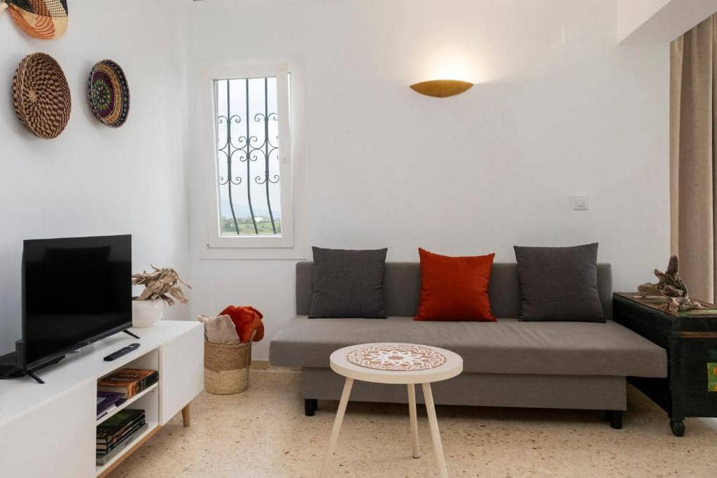 1 bedroom Beach Apartment for sale in Denia with pool garage - € 156,000 (Ref: 9821834)