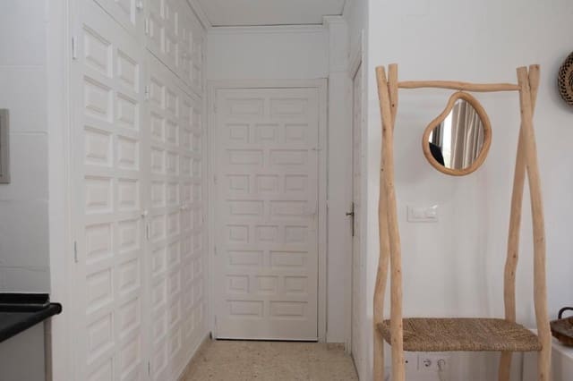 1 sovrum Strandlägenhet till salu i Dénia med pool garage - 156 000 € (Ref: 9821834)
