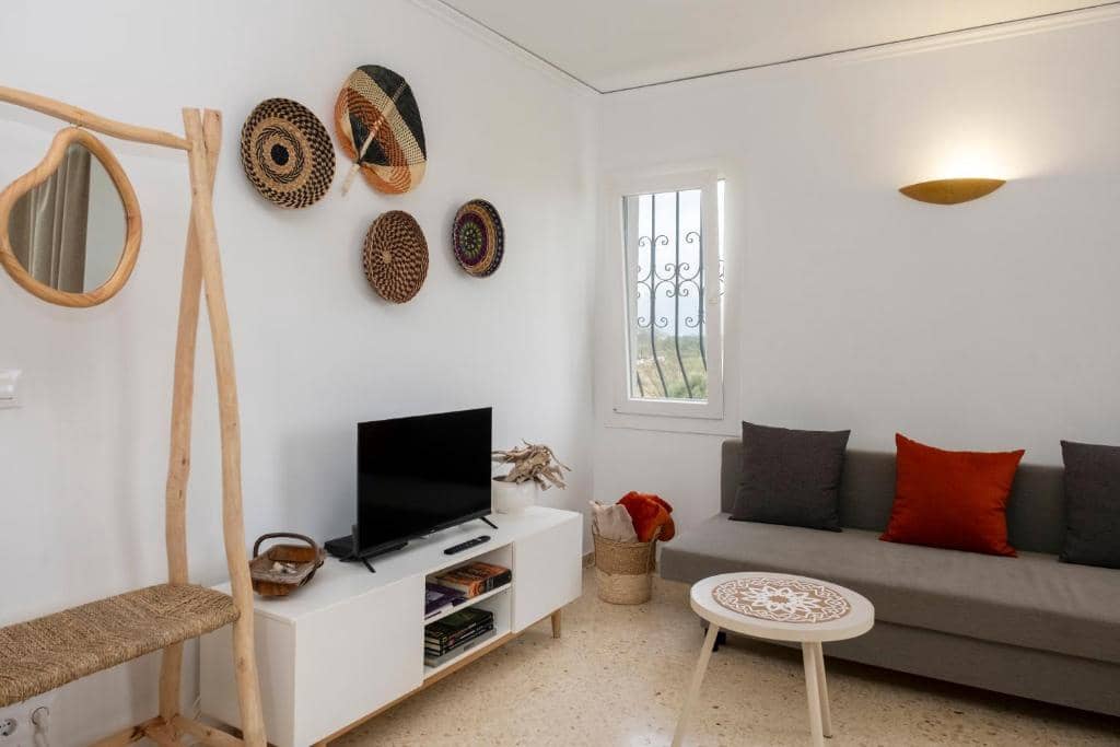 1 bedroom Beach Apartment for sale in Denia with pool garage - € 156,000 (Ref: 9821834)