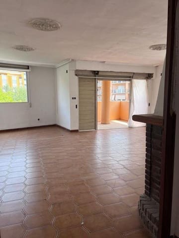 6 soveværelse Lejlighed til salg i Centro Urbano, Dénia - € 280.000 (Ref: 9821836)