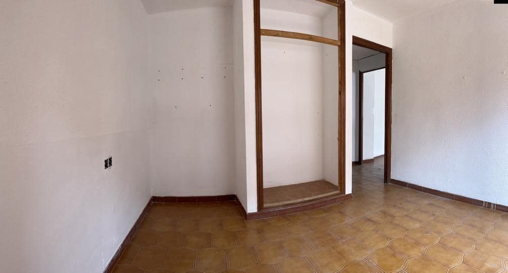 6 soveværelse Lejlighed til salg i Denia - € 280.000 (Ref: 9821836)