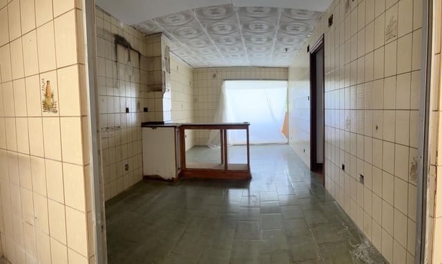 6 soveværelse Lejlighed til salg i Centro Urbano, Dénia - € 280.000 (Ref: 9821836)