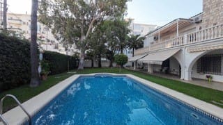 5 bedroom Villa for sale in Denia with pool garage - € 1,580,000 (Ref: 9828137)