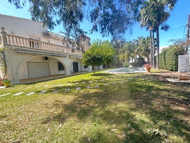5 sovrum Villa till salu i Dénia med pool garage - 1 580 000 € (Ref: 9828137)