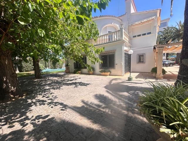 5 sovrum Villa till salu i Dénia med pool garage - 1 580 000 € (Ref: 9828137)