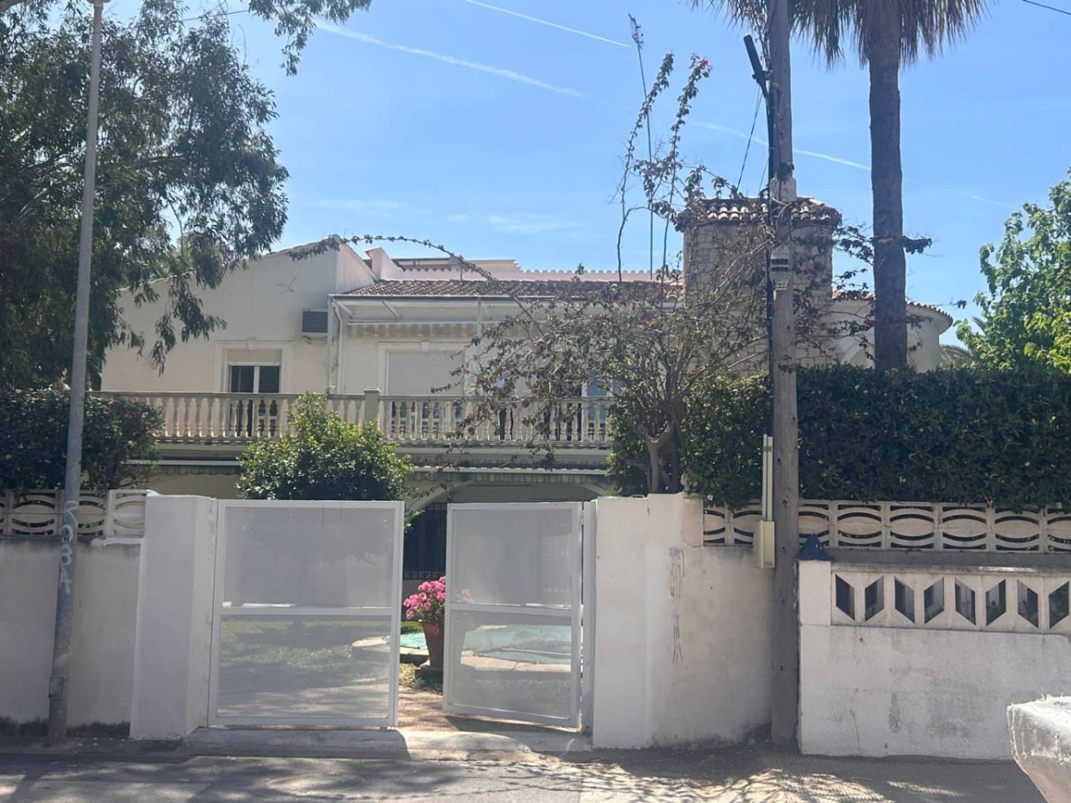 5 bedroom Villa for sale in Denia with pool garage - € 1,580,000 (Ref: 9828137)