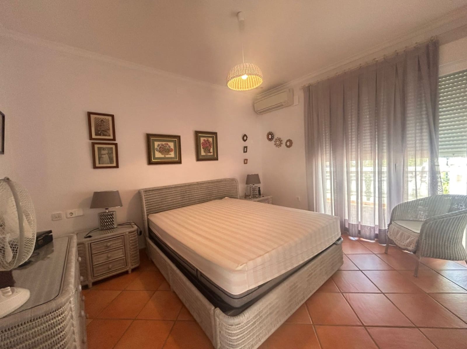 5 bedroom Villa for sale in Denia with pool garage - € 1,580,000 (Ref: 9828137)