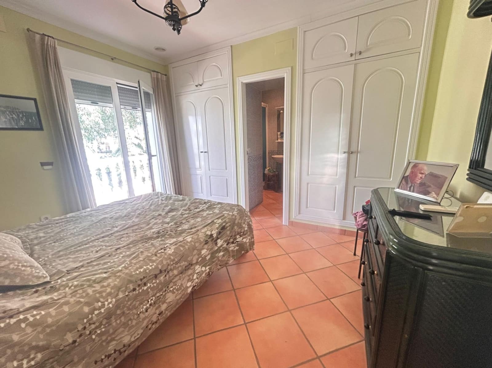 5 bedroom Villa for sale in Denia with pool garage - € 1,580,000 (Ref: 9828137)