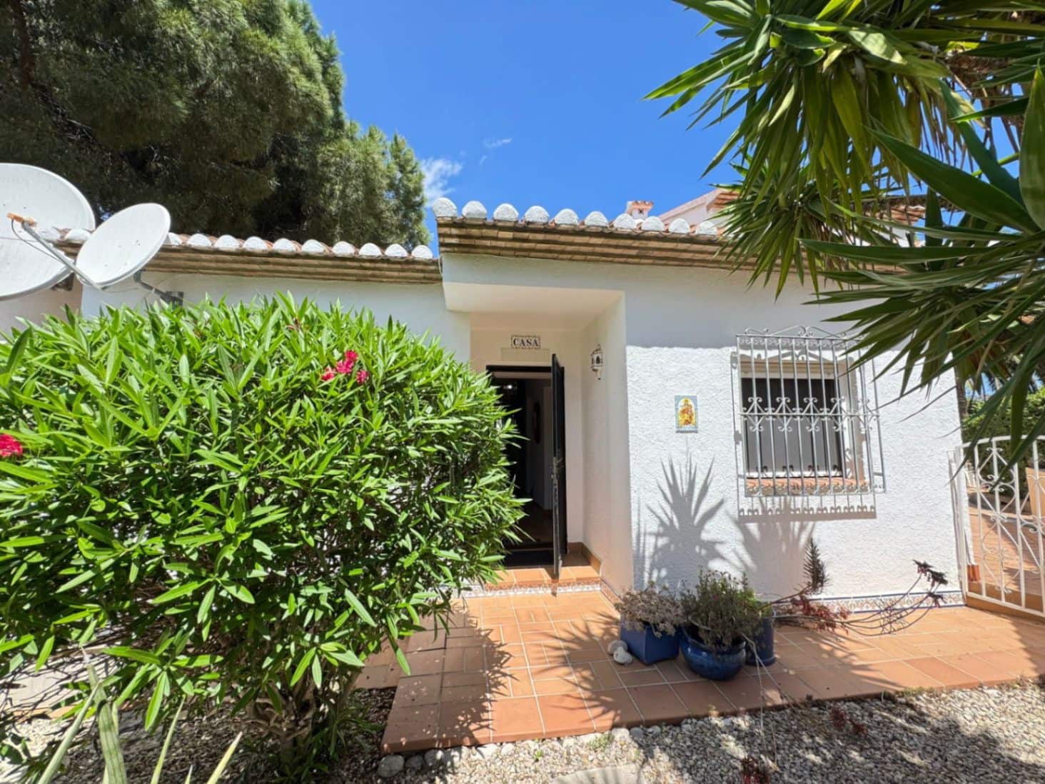3 Zimmer Haus zu verkaufen in Denia mit Pool Garage - 375.000 € (Ref: 9828138)