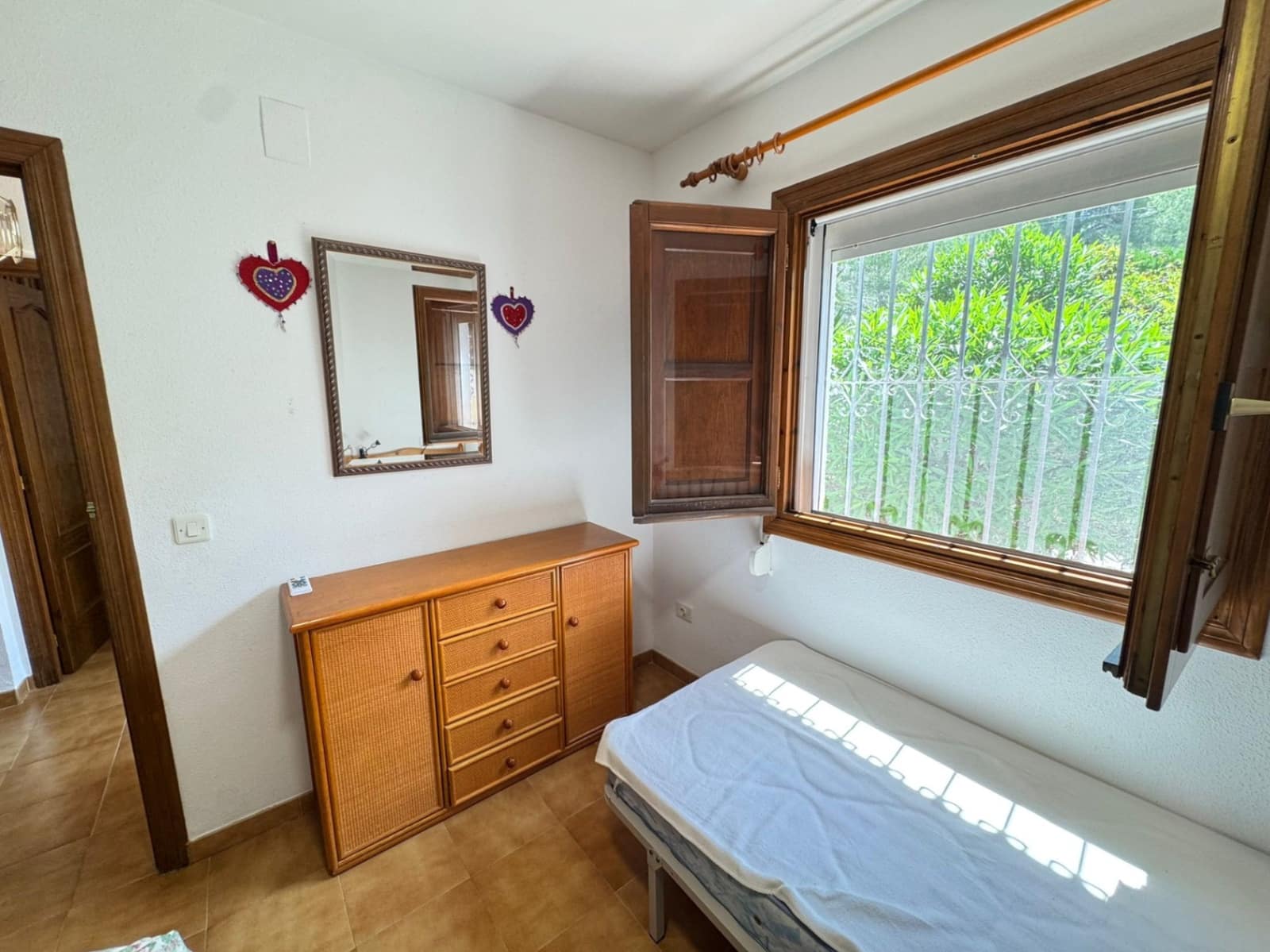 3 Zimmer Haus zu verkaufen in Denia mit Pool Garage - 375.000 € (Ref: 9828138)