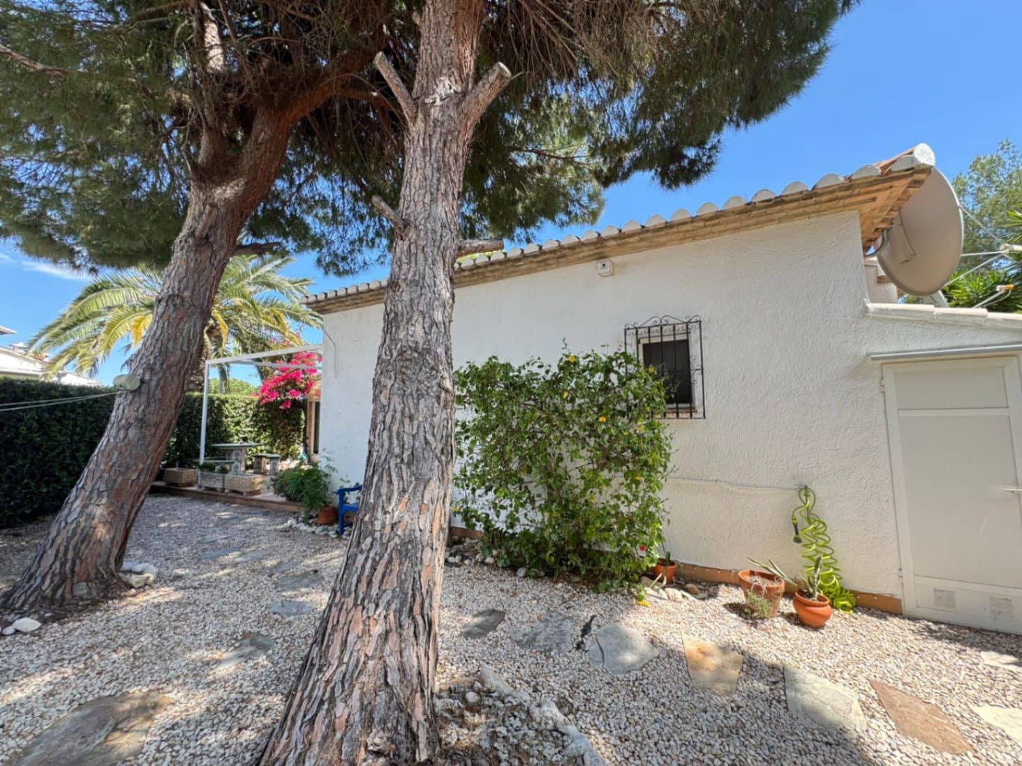 3 Zimmer Haus zu verkaufen in Denia mit Pool Garage - 375.000 € (Ref: 9828138)