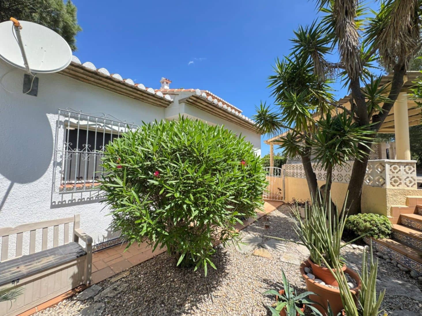3 Zimmer Haus zu verkaufen in Denia mit Pool Garage - 375.000 € (Ref: 9828138)