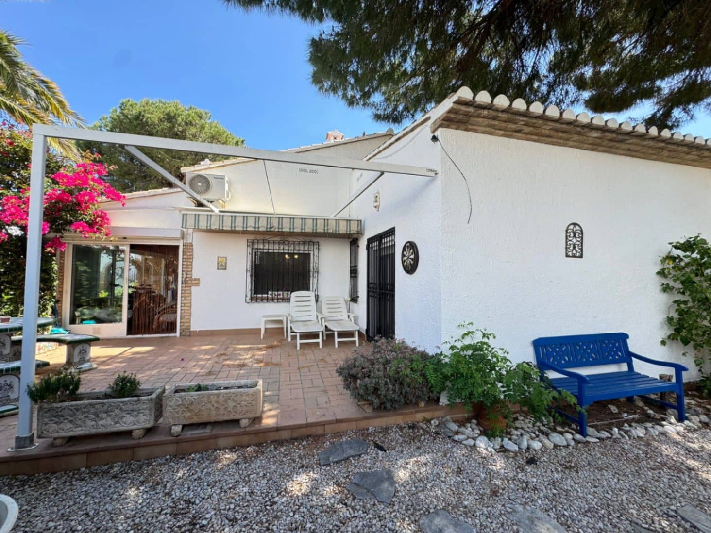 3 Zimmer Haus zu verkaufen in Denia mit Pool Garage - 375.000 € (Ref: 9828138)