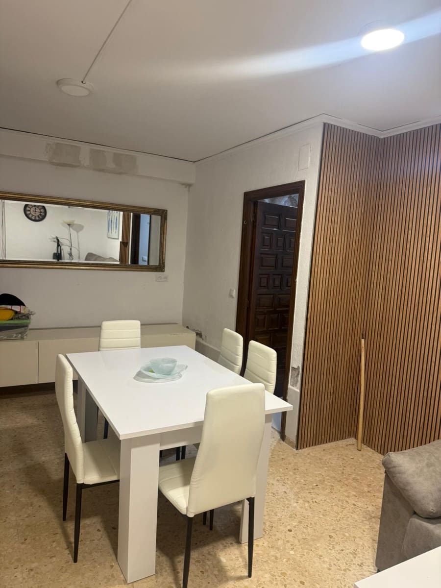 2 bedroom Apartment for sale in Denia - € 165,000 (Ref: 9841437)