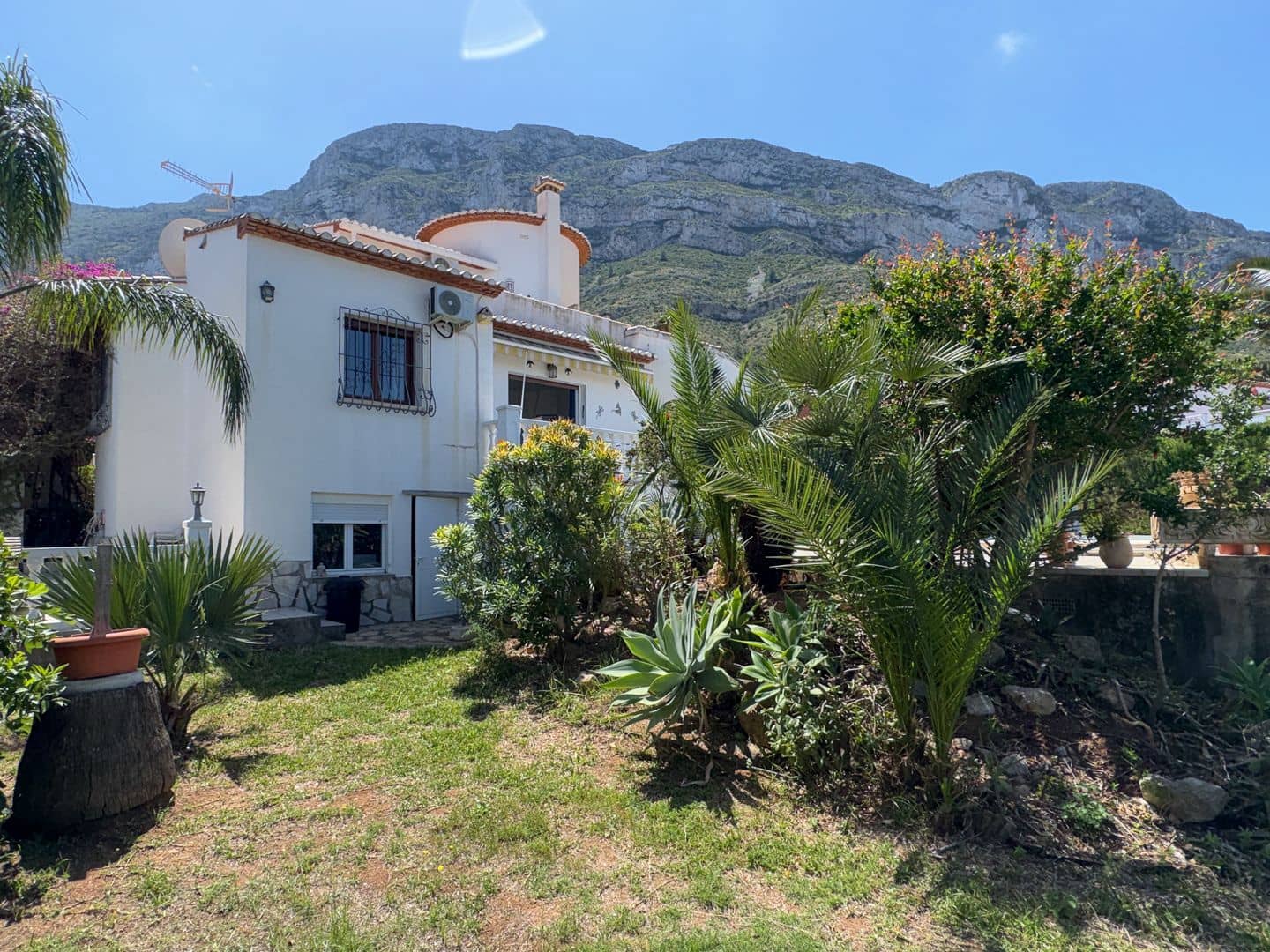 3 soverom Villa til salgs i Denia med svømmebasseng garasje - € 570 000 (Ref: 9844233)