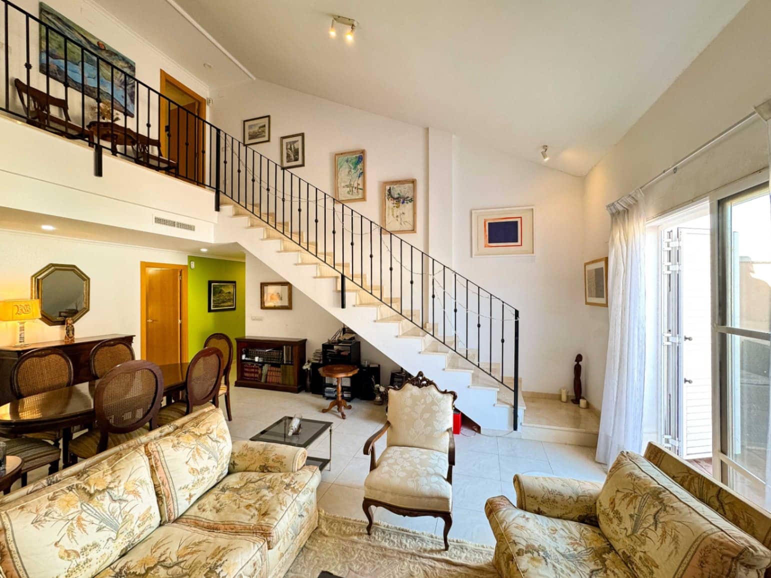 4 bedroom Penthouse for sale in Denia with garage - € 372,000 (Ref: 9861379)