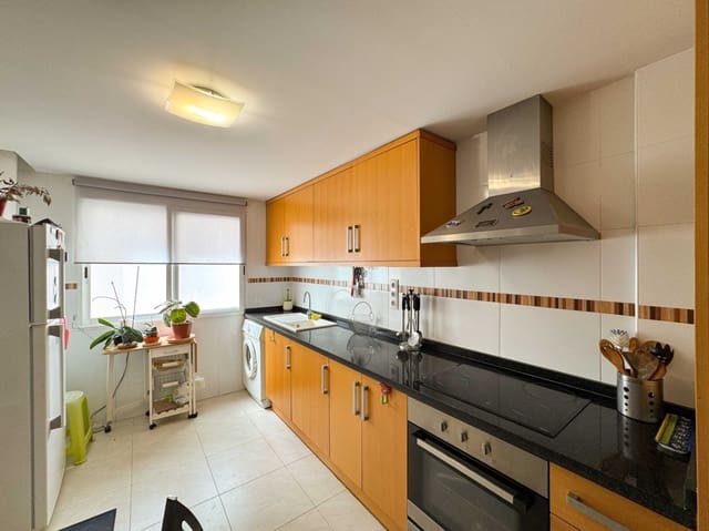 4 slaapkamer Penthouse te koop in Dénia met garage - € 372.000 (Ref: 9861379)