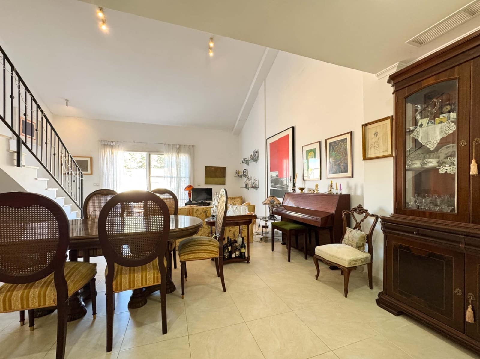4 bedroom Penthouse for sale in Denia with garage - € 372,000 (Ref: 9861379)