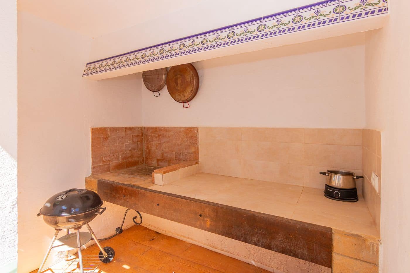 3 bedroom Villa for sale in Denia with garage - € 450,000 (Ref: 9877700)
