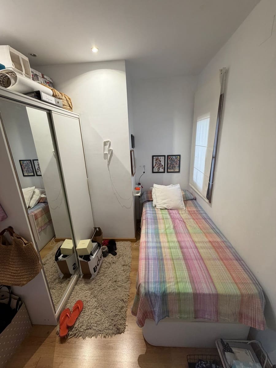 4 soveværelse Villa til salg i Orba med swimmingpool garage - € 389.900 (Ref: 9889383)