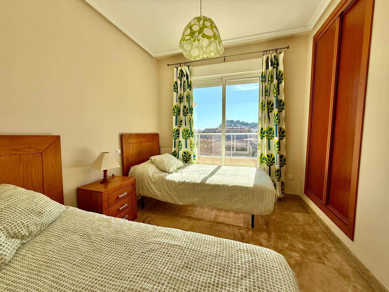 2 soveværelse Penthouse til salg i Denia med swimmingpool garage - € 360.000 (Ref: 9905199)