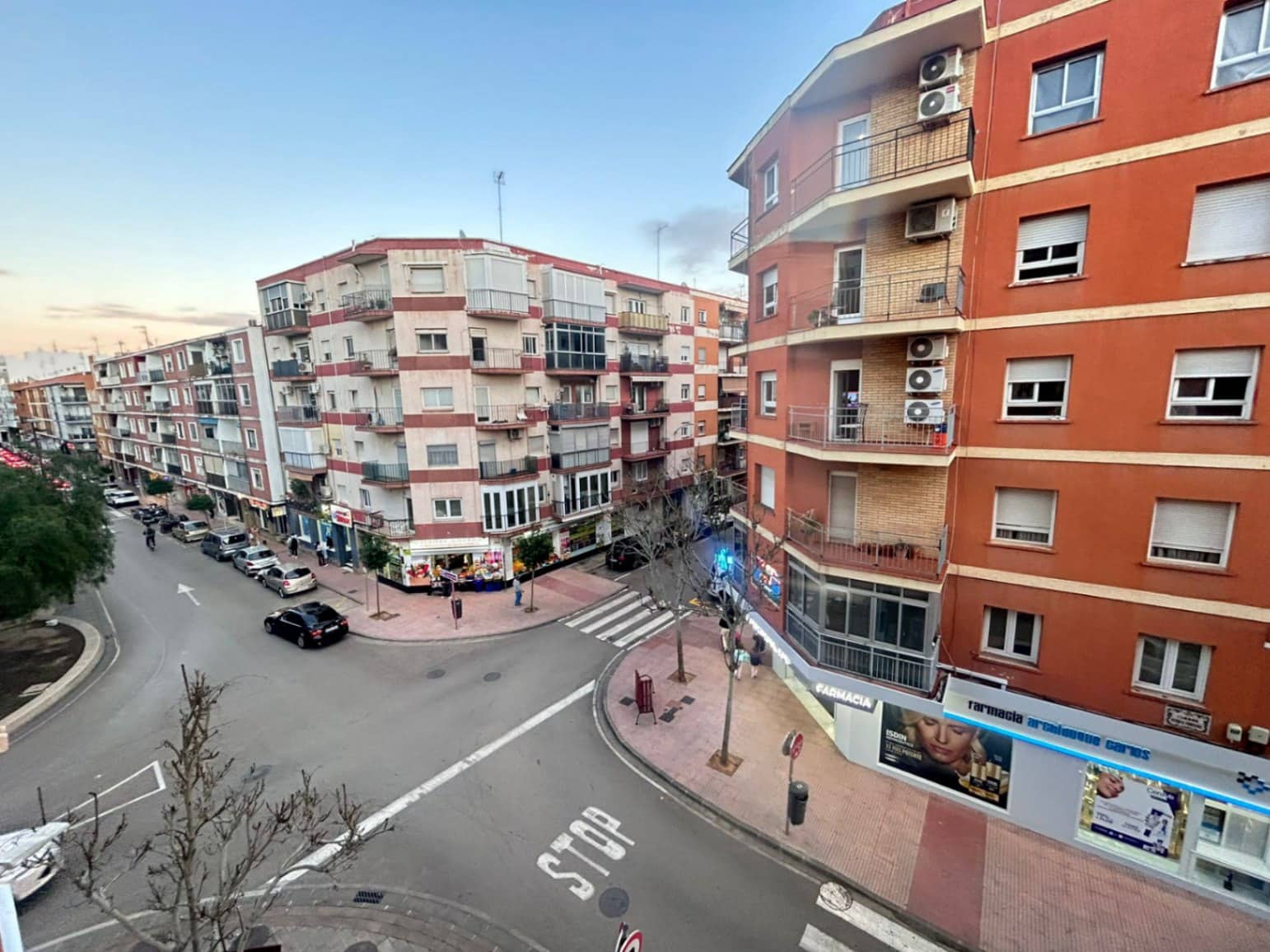6 soveværelse Lejlighed til salg i Denia - € 375.000 (Ref: 9905201)