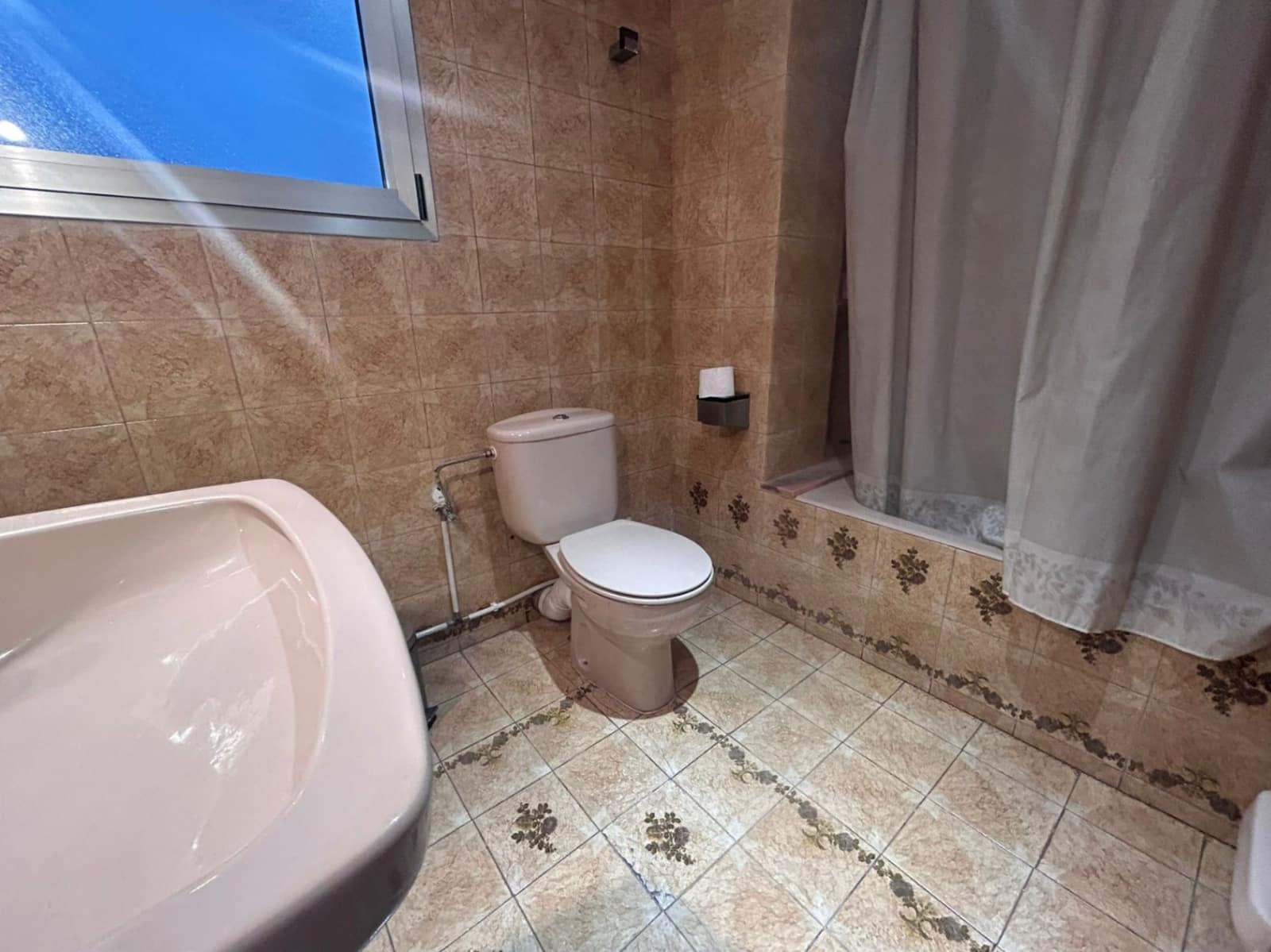6 soveværelse Lejlighed til salg i Denia - € 375.000 (Ref: 9905201)