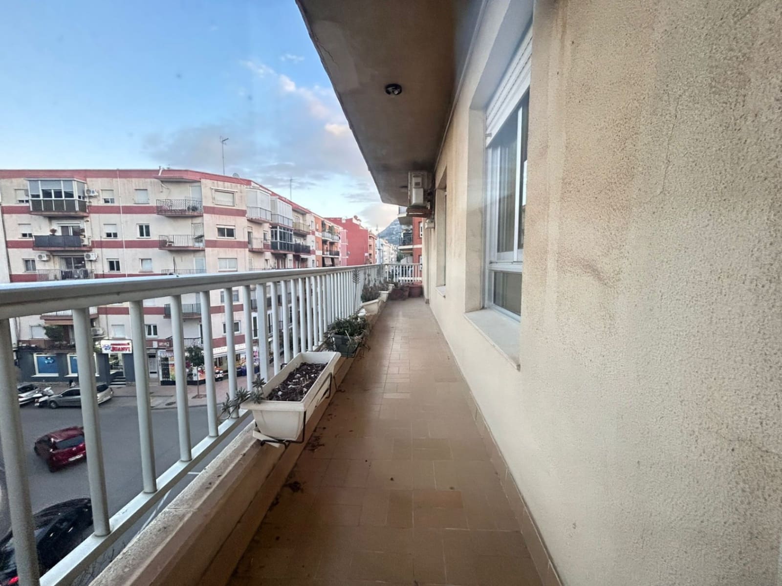 6 soveværelse Lejlighed til salg i Denia - € 375.000 (Ref: 9905201)