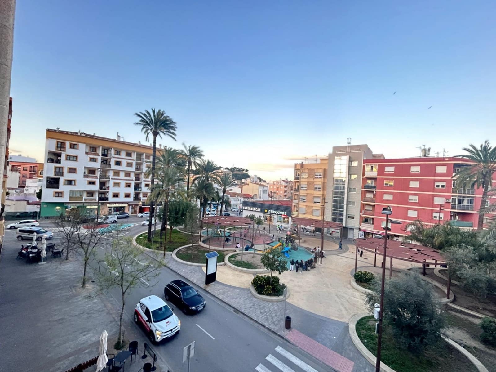 6 soveværelse Lejlighed til salg i Denia - € 375.000 (Ref: 9905201)