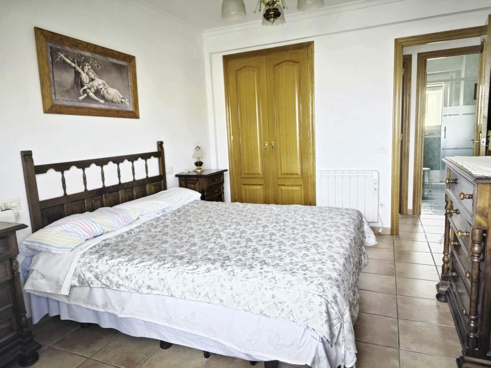 2 bedroom Beach Apartment for sale in Denia with pool garage - € 179,500 (Ref: 9928179)