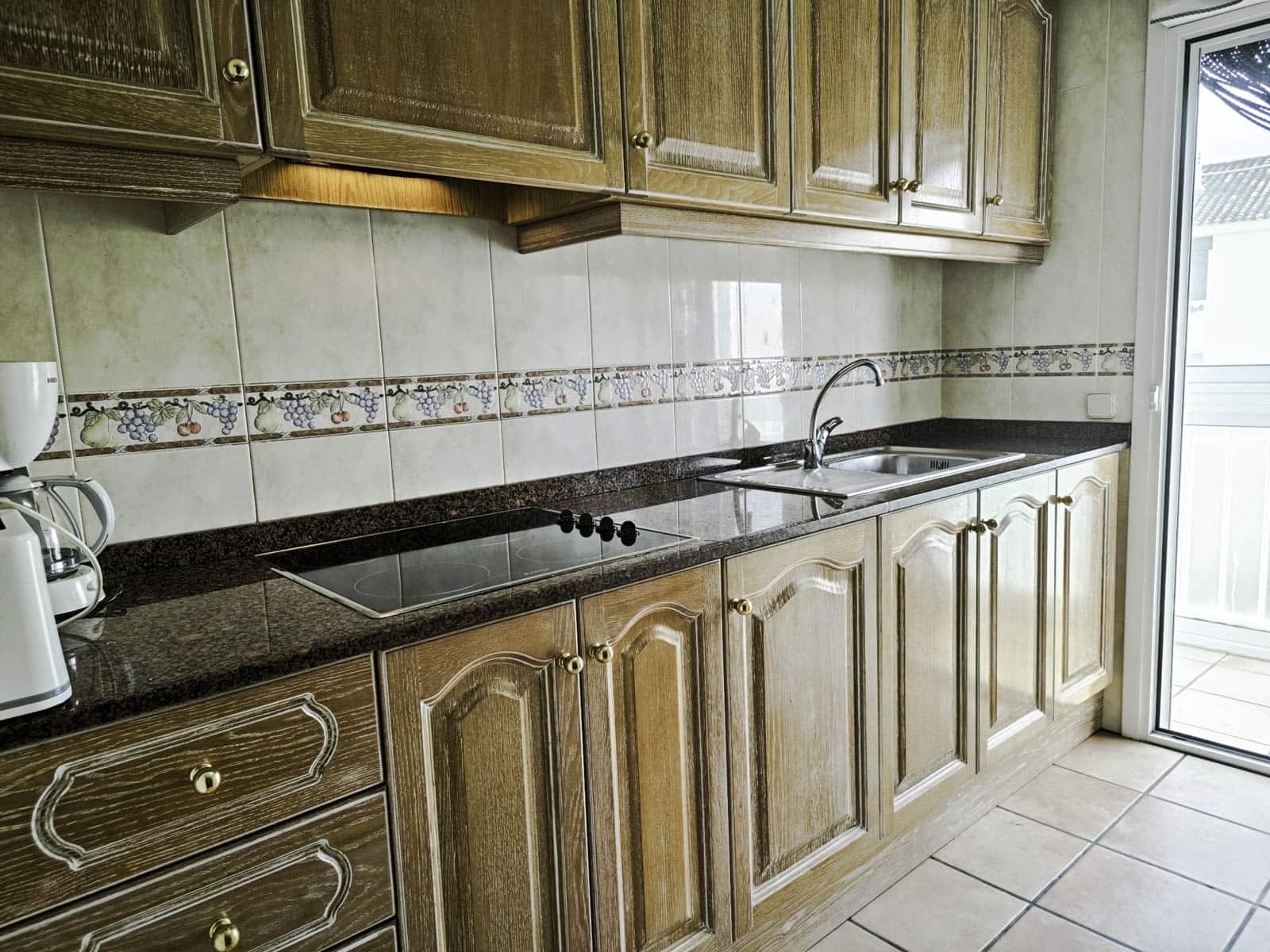 2 bedroom Beach Apartment for sale in Denia with pool garage - € 179,500 (Ref: 9928179)