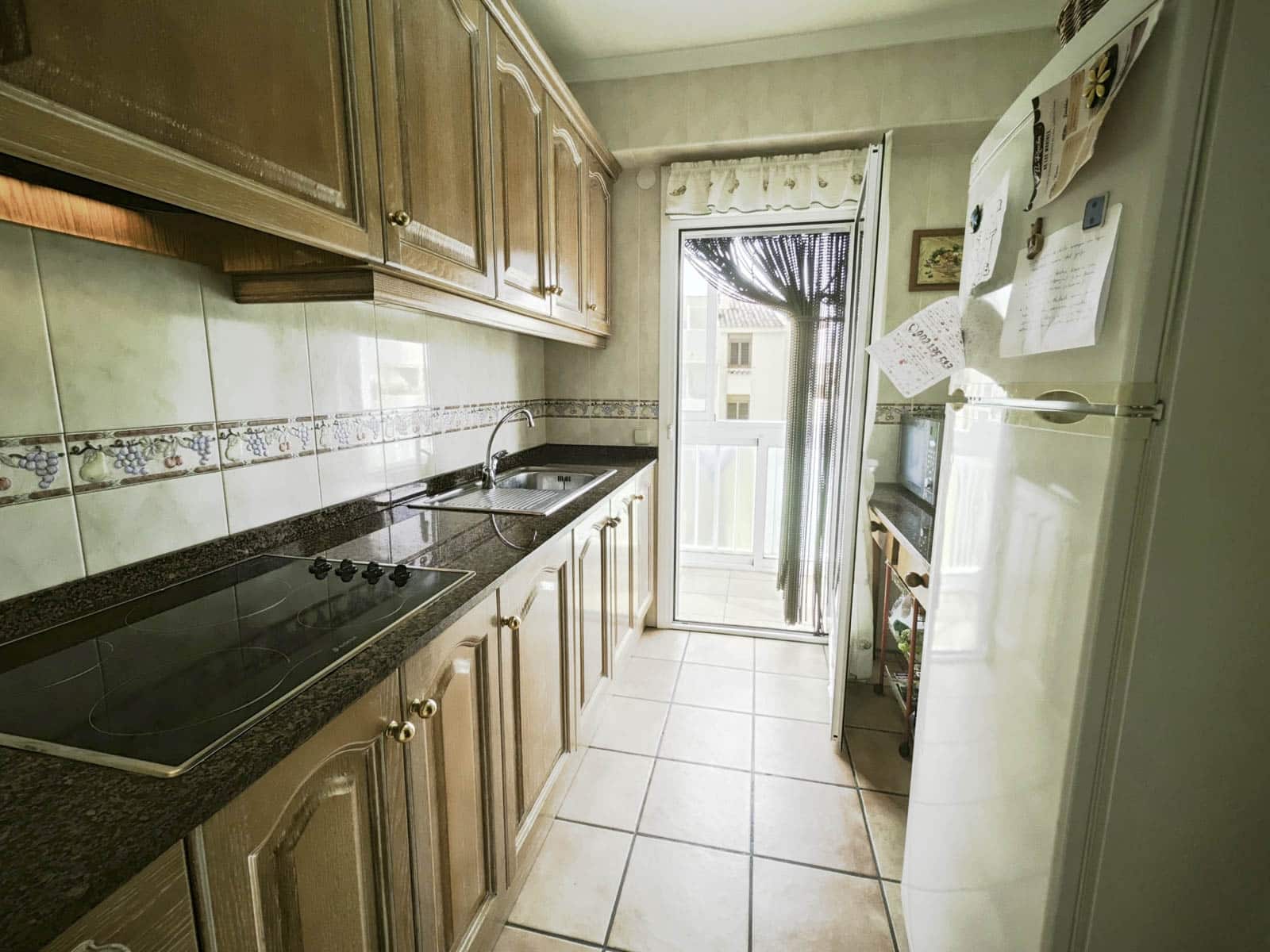 2 bedroom Beach Apartment for sale in Denia with pool garage - € 179,500 (Ref: 9928179)