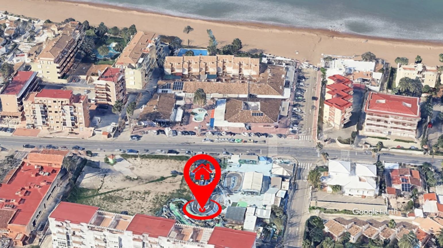 2 bedroom Beach Apartment for sale in Denia with pool garage - € 179,500 (Ref: 9928179)
