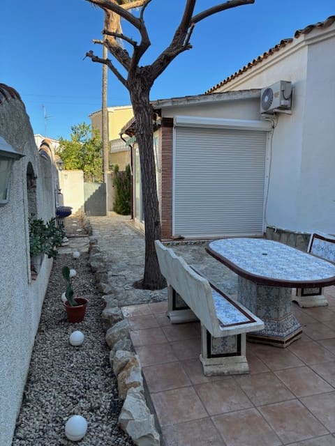 2 Zimmer Villa zu verkaufen in Denia mit Garage - 330.000 € (Ref: 9928181)