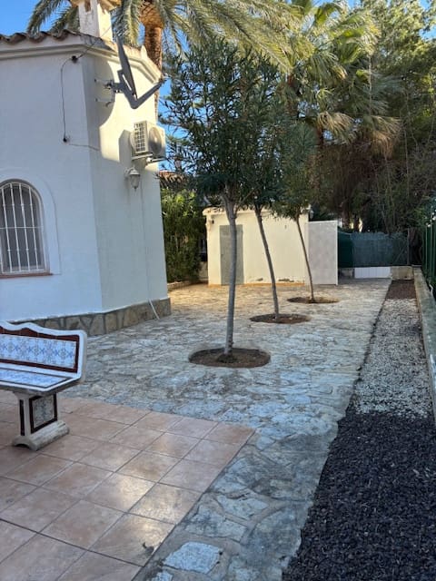 2 Zimmer Villa zu verkaufen in Denia mit Garage - 330.000 € (Ref: 9928181)