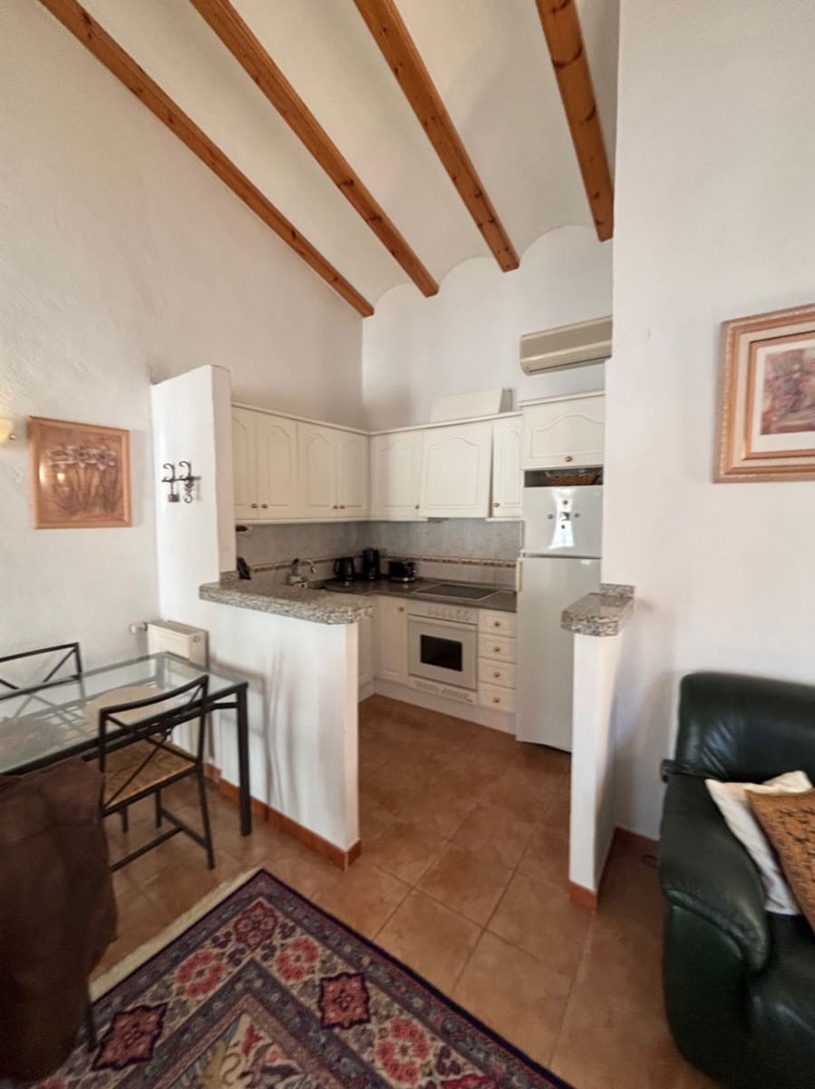 2 Zimmer Villa zu verkaufen in Denia mit Garage - 330.000 € (Ref: 9928181)