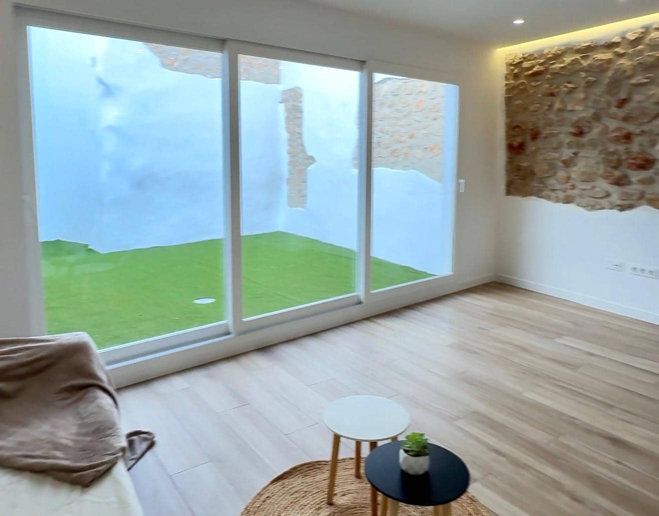 3 bedroom Townhouse for sale in Denia - € 299,000 (Ref: 9928184)