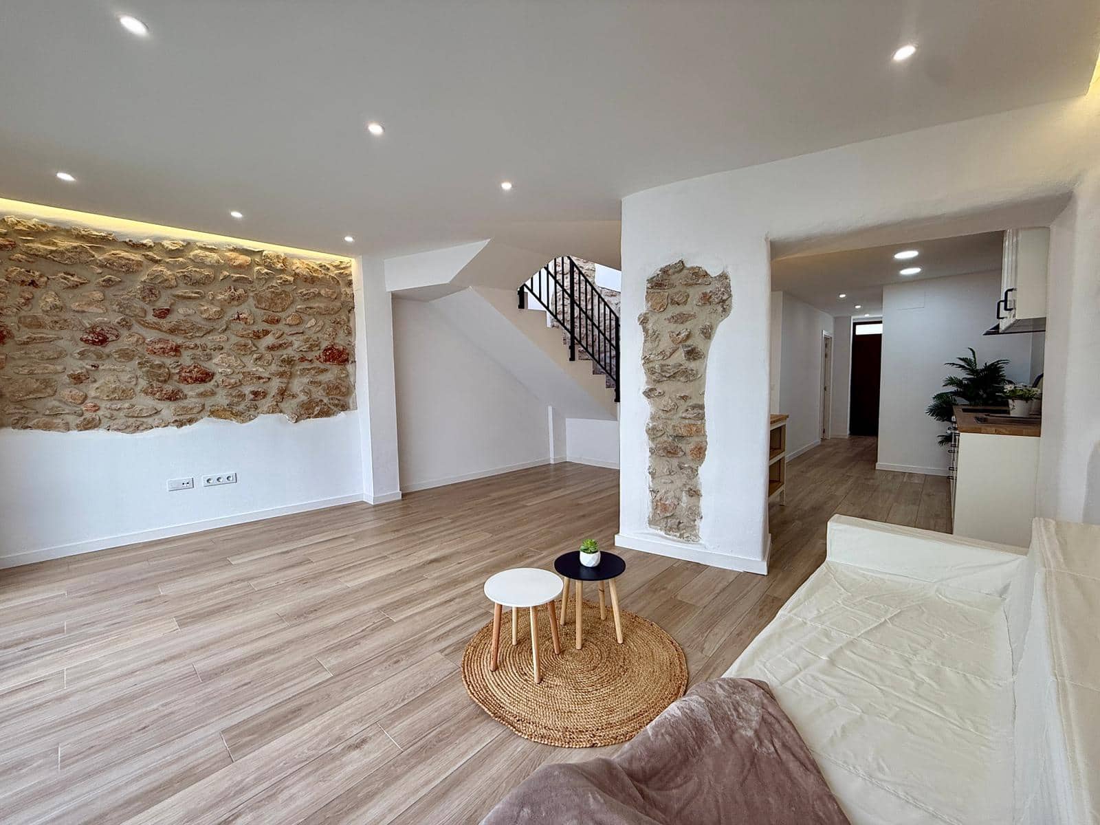 3 bedroom Townhouse for sale in Denia - € 299,000 (Ref: 9928184)