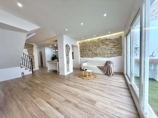 3 soveværelse Byhus til salg i Dénia - € 299.000 (Ref: 9928184)