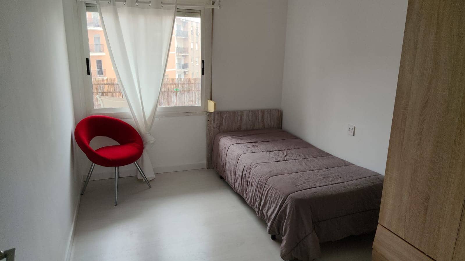 3 bedroom Flat for sale in Denia - € 175,000 (Ref: 9935034)