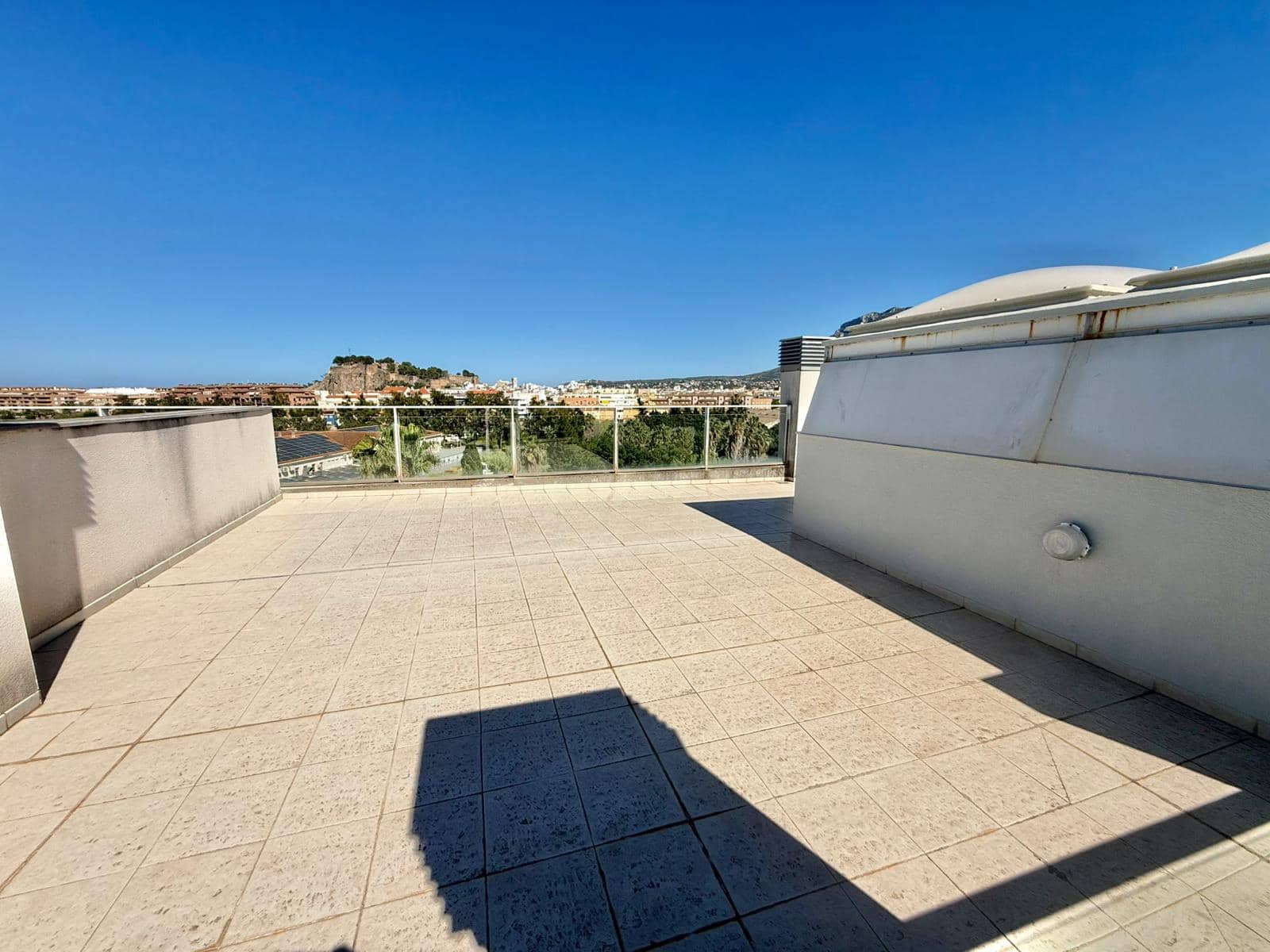 Ático de 1 habitación en Dénia en venta con piscina garaje - 278.000 € (Ref: 9938916)