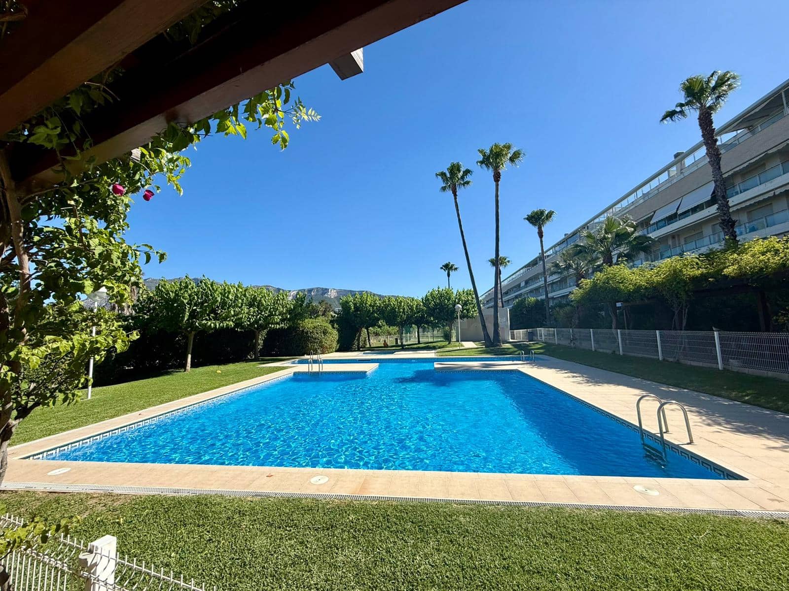 Ático de 1 habitación en Dénia en venta con piscina garaje - 278.000 € (Ref: 9938916)