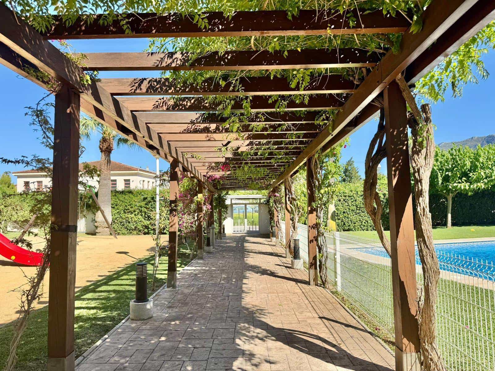 Ático de 1 habitación en Dénia en venta con piscina garaje - 278.000 € (Ref: 9938916)