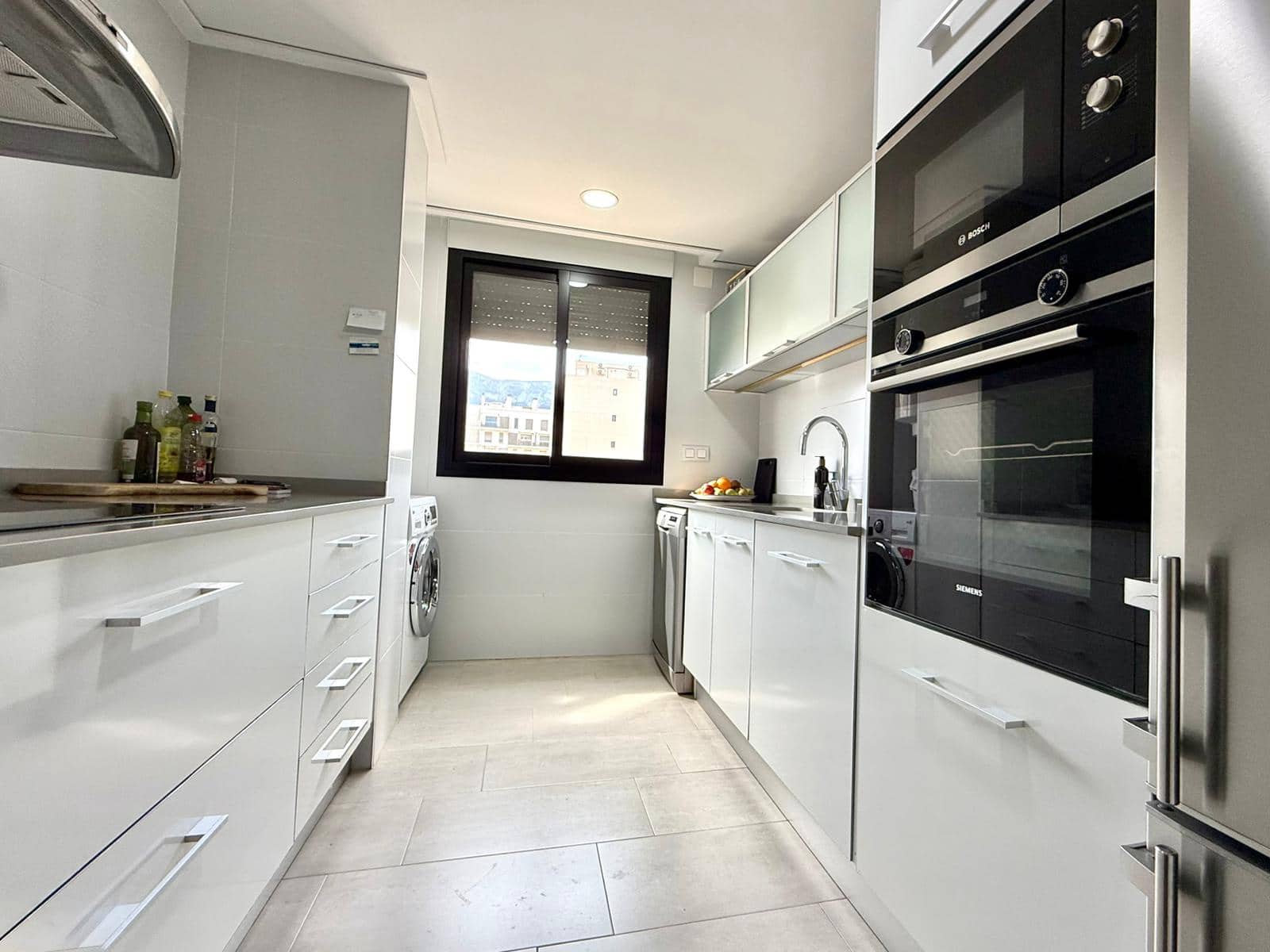 2 soverom Leilighet til salgs i Denia med svømmebasseng garasje - € 350 000 (Ref: 9938919)
